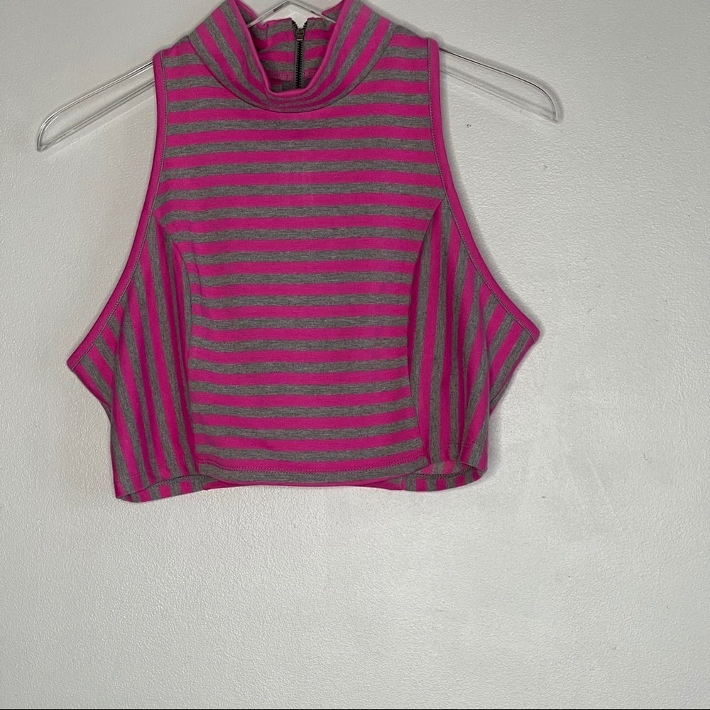 G by guess crop top size XL